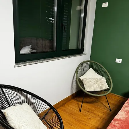 B&B Condesa 티라나