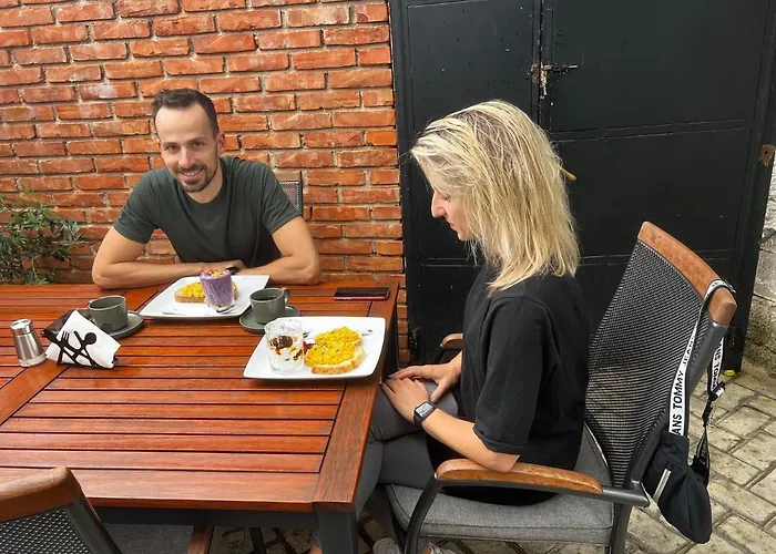 Condesa לינה וארוחת בוקר