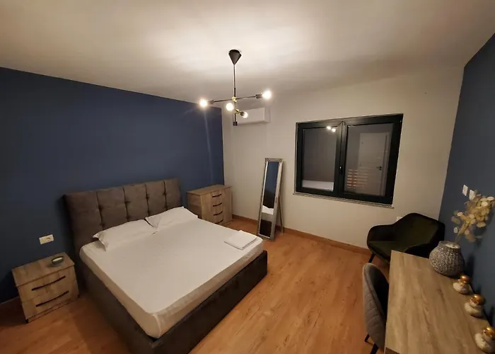 לינה וארוחת בוקר Condesa 3*