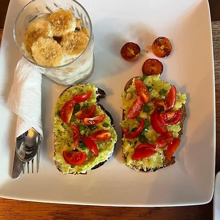 Condesa Frühstückspension 3*