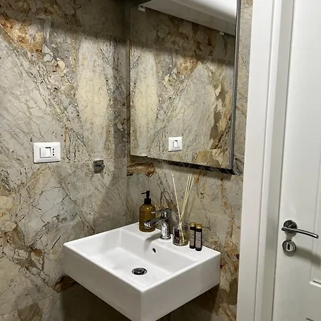 Bed and Breakfast Condesa Τίρανα